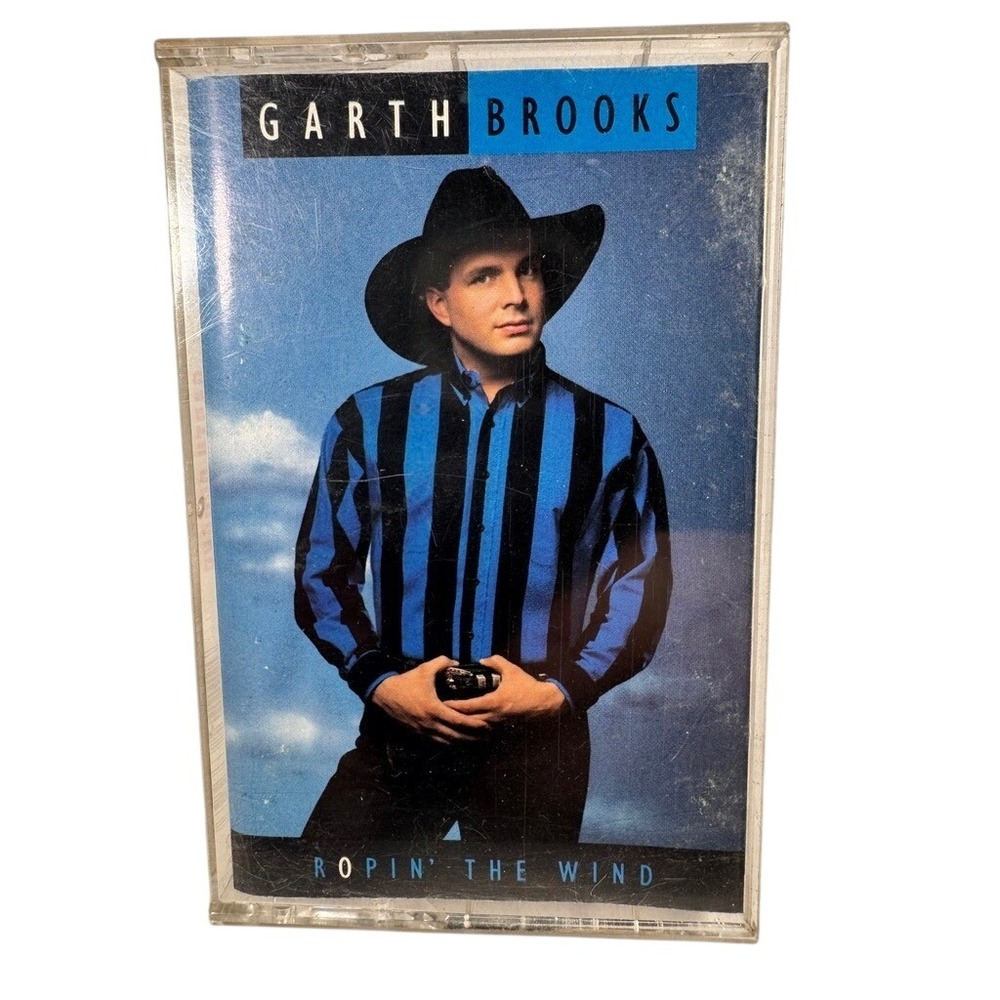 Garth Brooks Ropin the Wind Cassette Tape‎ 1991 Capitol Nashville Country